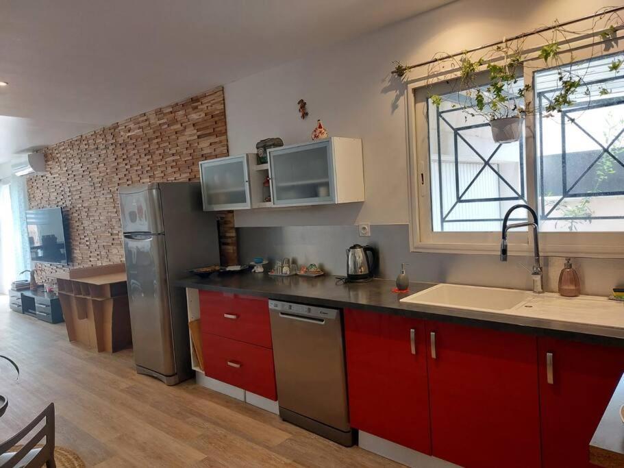 Maison Entiere Redessan ภายนอก รูปภาพ